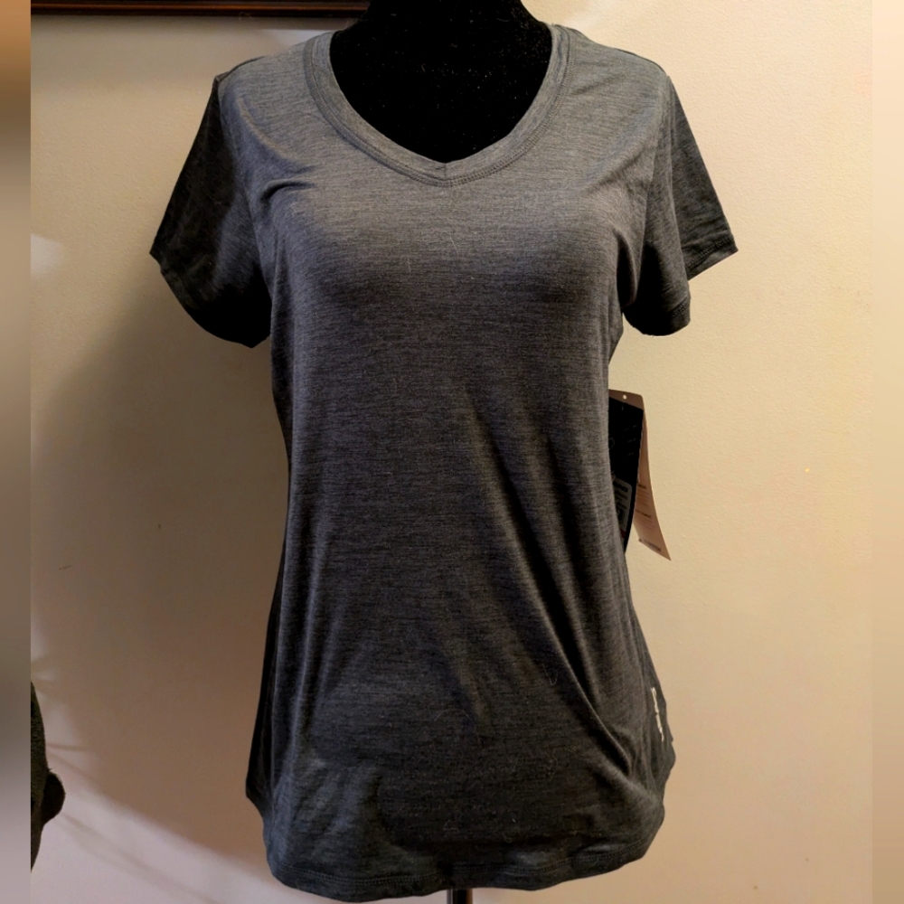 Head Women's V-neck Slim Short Sleeve T-shirt NWT